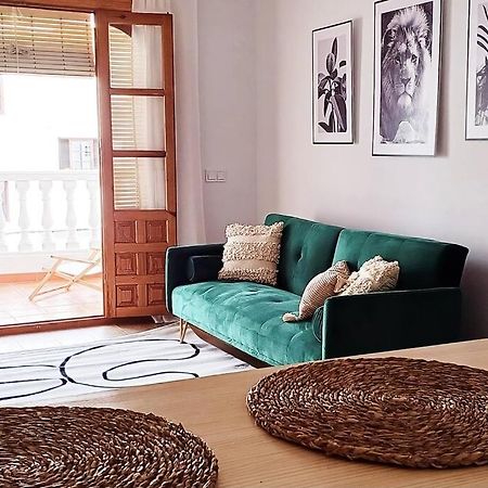 Serendipia: Tu Hogar En Este Blanco Pueblo Frigiliana Exterior foto